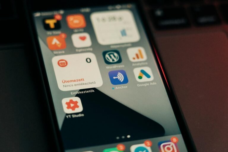 yelp ads vs google ads — Yelp Ads vs Google Local Service Ads vs