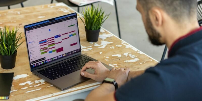 hipaa scheduling software — Calendly vs Acuity vs Square Appointments for Boston